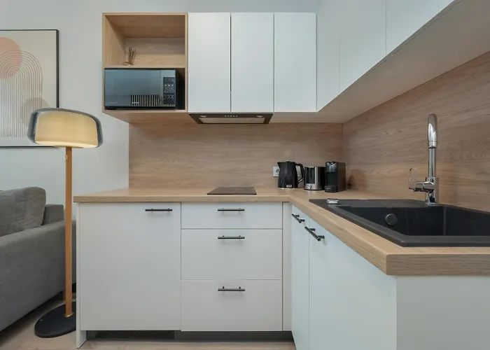 Wroclavia Dyrekcyjna By Renters