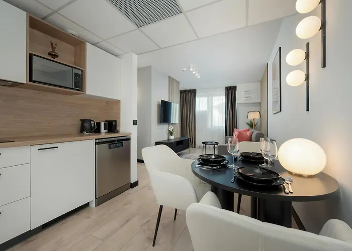 Wroclavia Dyrekcyjna By Renters Apartamento