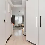 Wroclavia Dyrekcyjna By Renters Apartment
