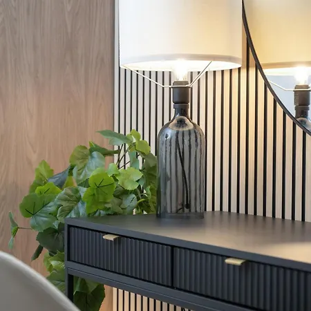 Wroclavia Dyrekcyjna By Renters Appartement *