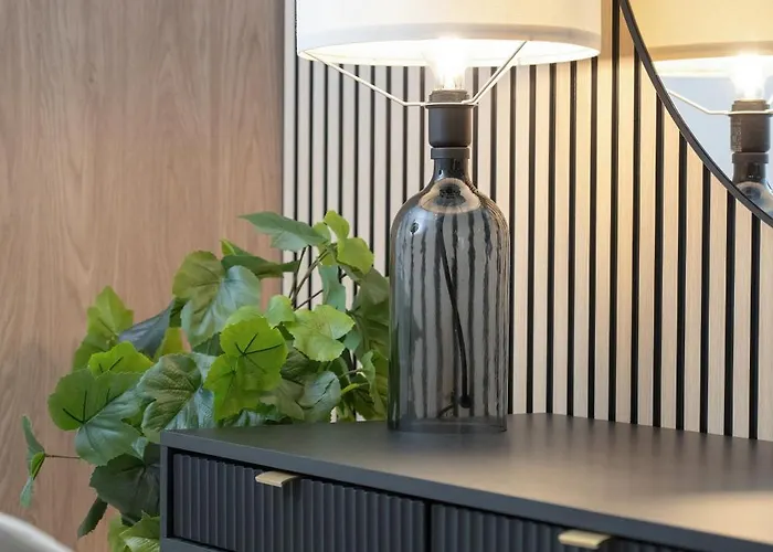 Wroclavia Dyrekcyjna By Renters Apartmán *